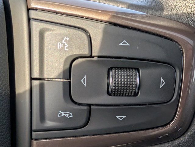 Certified 2022 Chevrolet Silverado 1500 High Country w/ Z71 Off-Road Package image 21