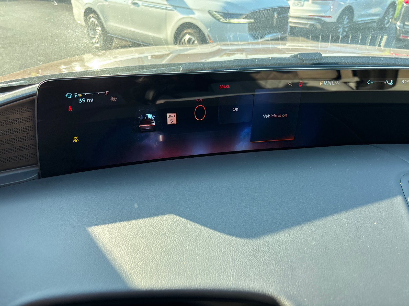 New 2026 Lincoln Navigator Black Label w/ Black Label Special Edition AWD/4WD image 14