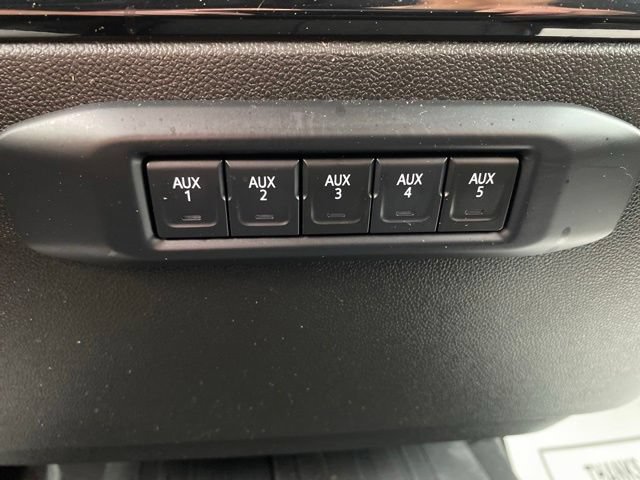Used 2024 GMC Sierra 2500 SLE w/ SLE Value Package; AWD/4WD image 12