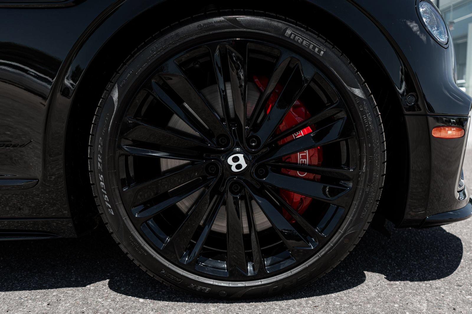 Certified 2025 Bentley Flying Spur Plug-In Hybrid AWD/4WD image 14