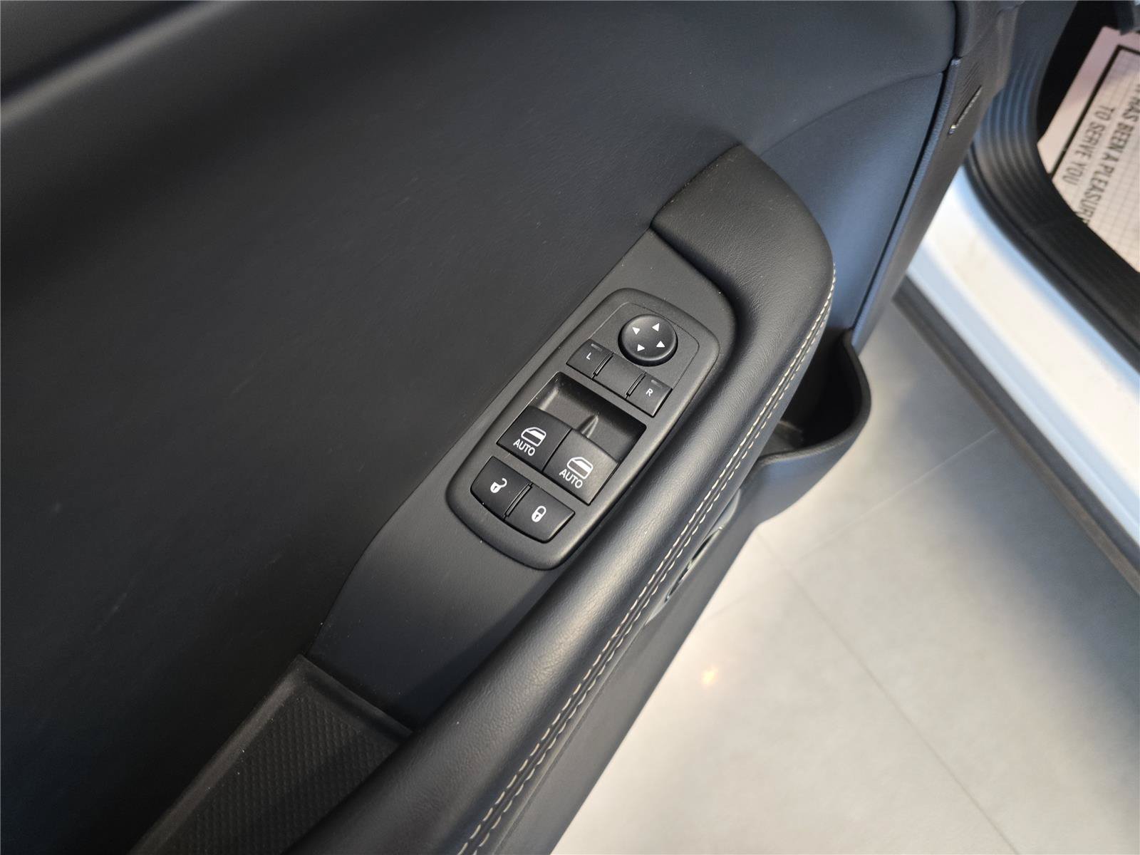 Used 2023 Dodge Challenger SRT Hellcat RWD image 13