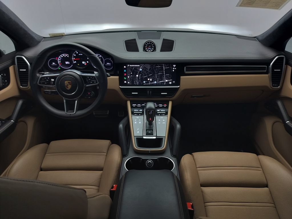 Certified 2023 Porsche Cayenne GTS AWD/4WD image 15