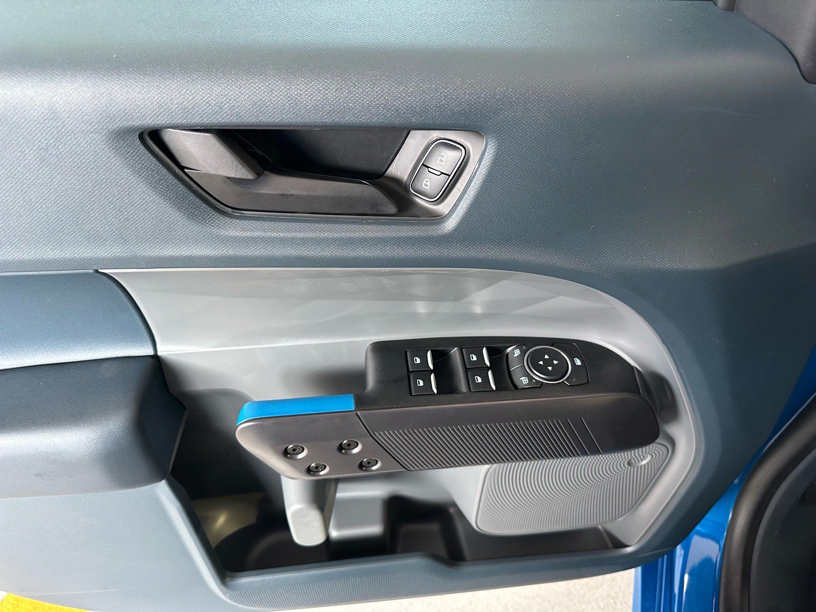 New 2026 Ford Maverick Lobo AWD/4WD image 17