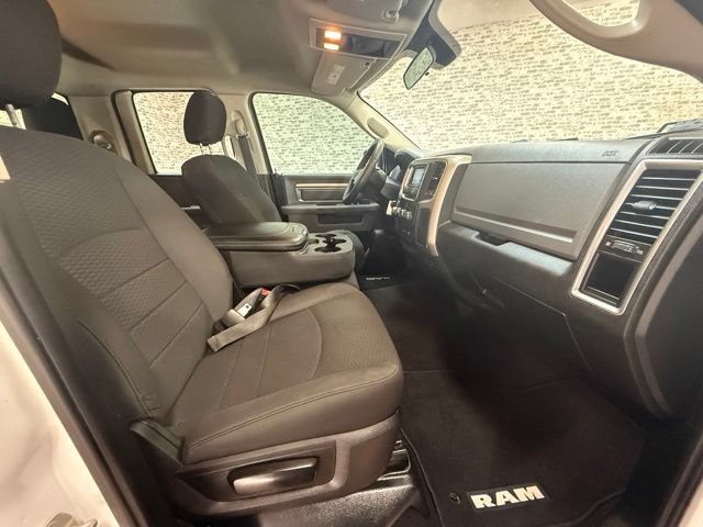 Used 2019 RAM 1500 Warlock AWD/4WD image 11