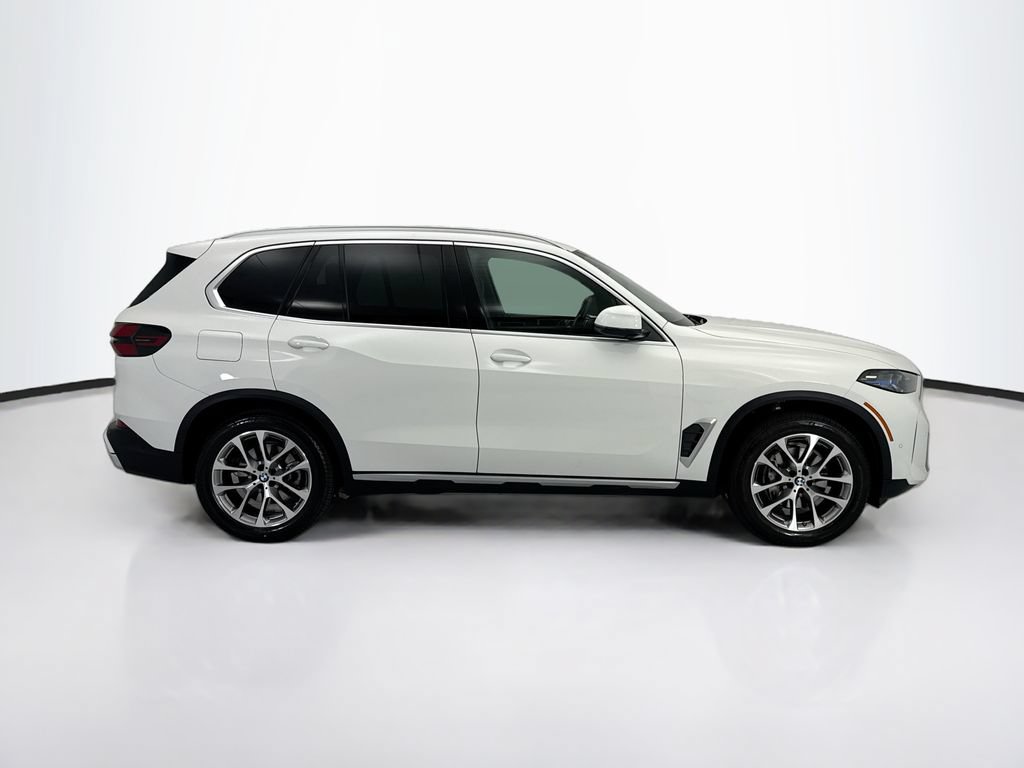 Used 2026 BMW X5 sDrive40i w/ Parking Assistance Package RWD image 4