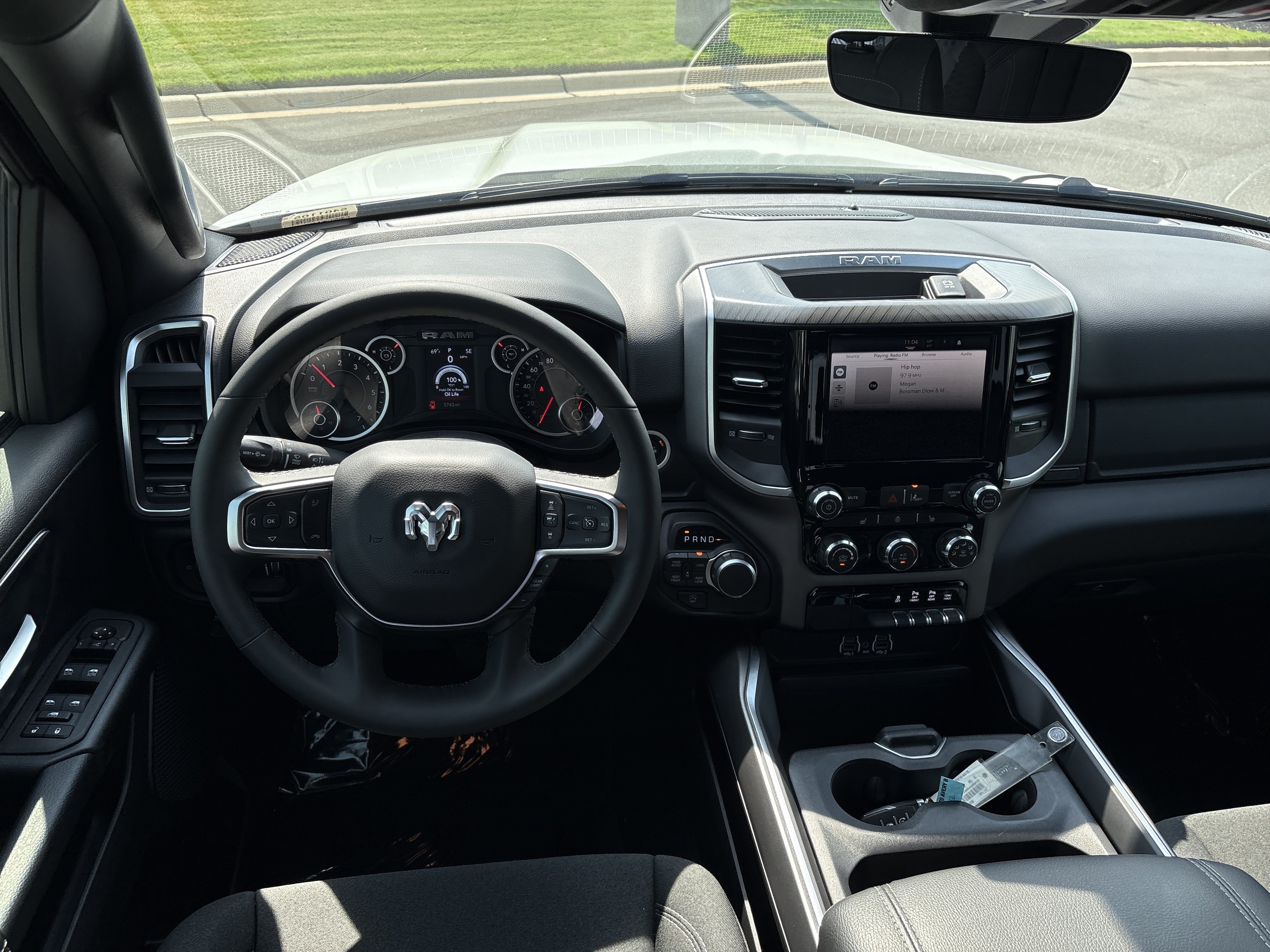 Used 2025 RAM 1500 Big Horn AWD/4WD image 19