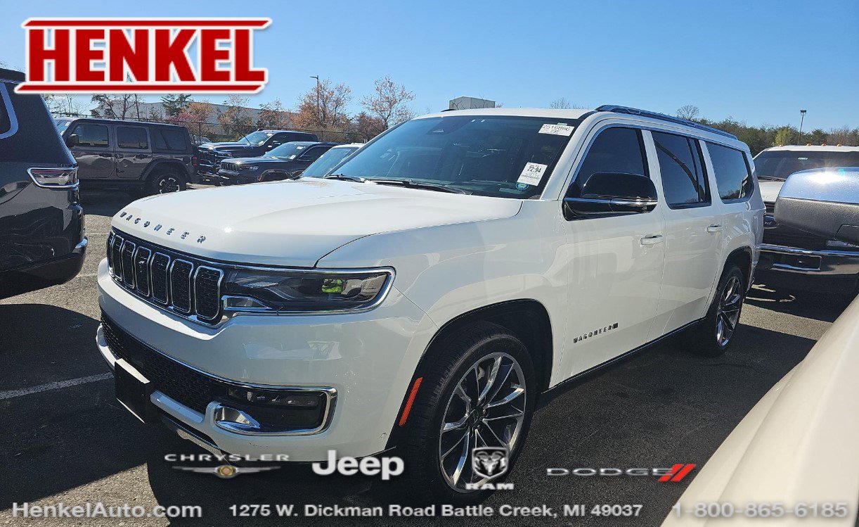 Used 2024 Jeep Wagoneer L Series III w/ Premium Group I AWD/4WD image 1
