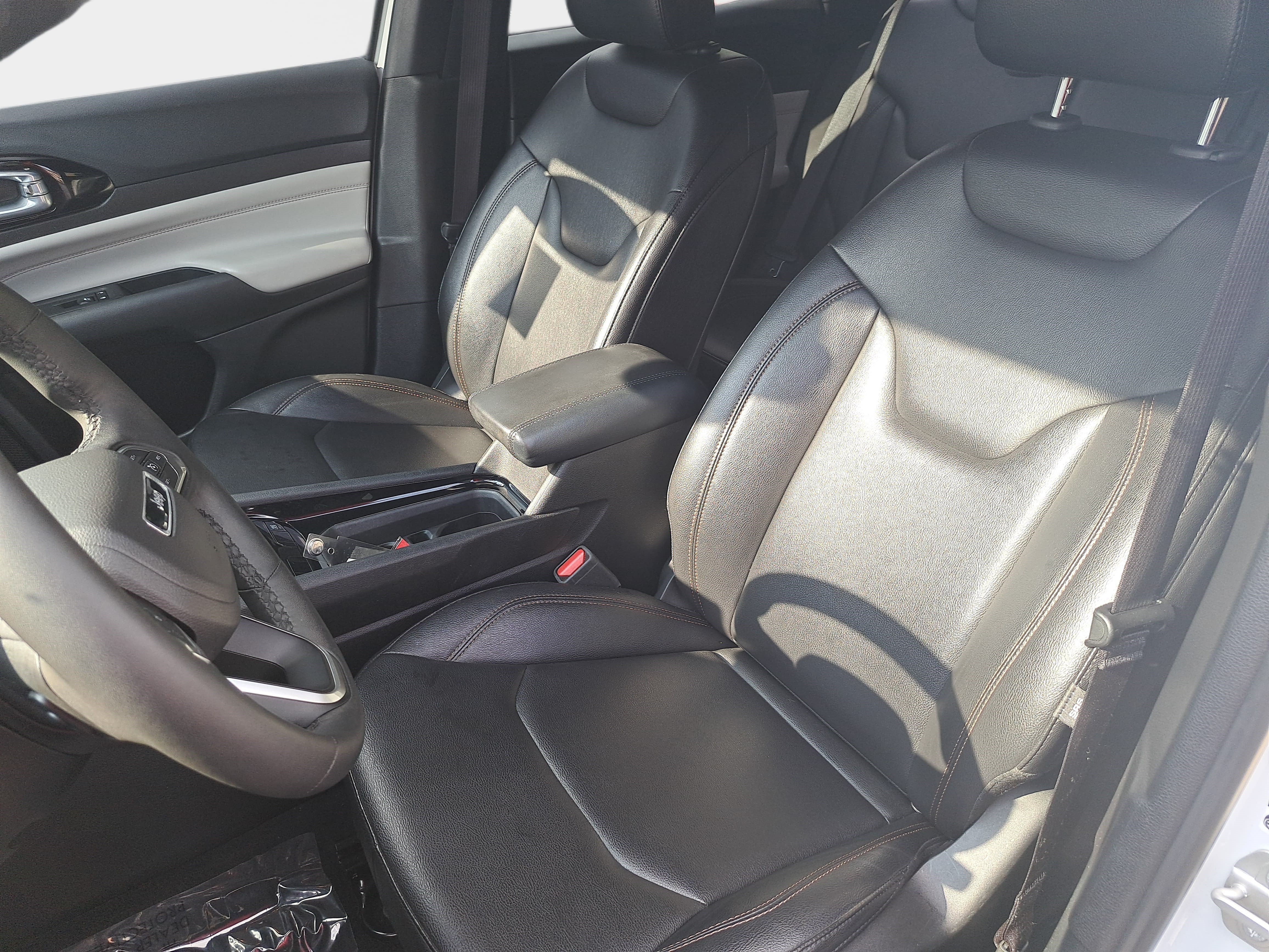 Used 2024 Jeep Compass Limited AWD/4WD image 14