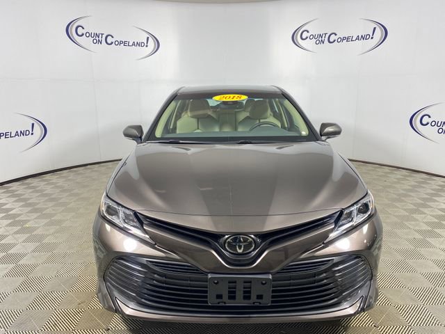 Used 2018 Toyota Camry LE w/ Convenience Package FWD image 2