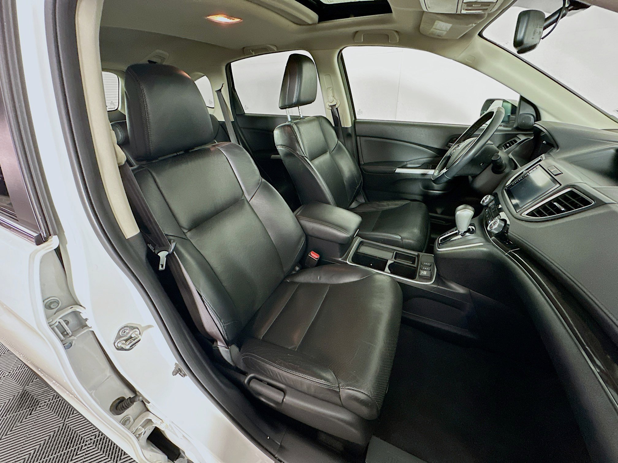 Used 2016 Honda CR-V EX-L image 29