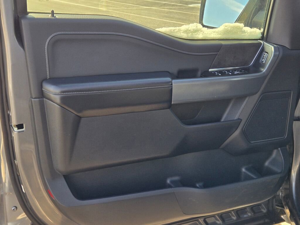 Used 2024 Ford F150 XLT w/ Mobile Office Package image 19