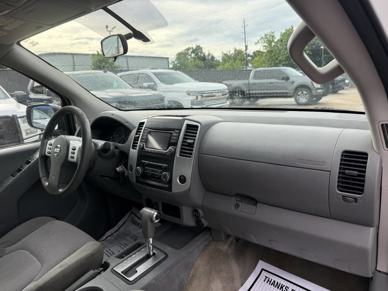 Used 2017 Nissan Frontier SV RWD image 17