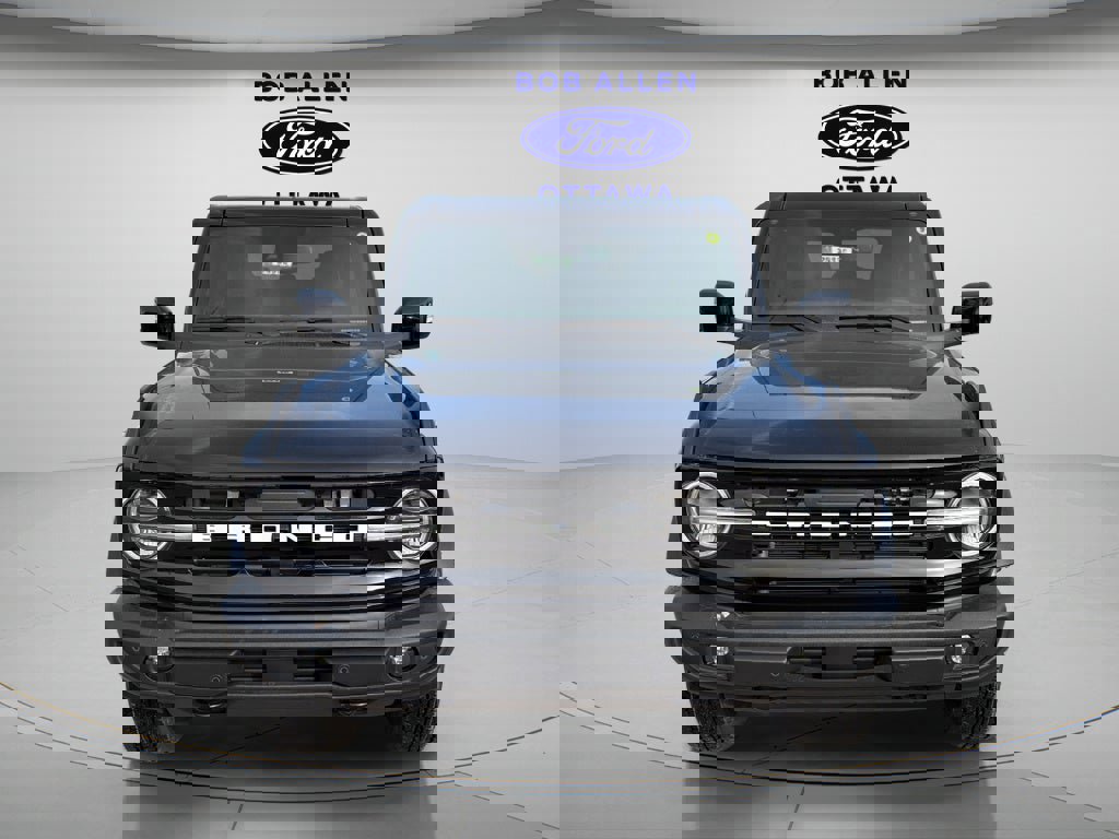 New 2025 Ford Bronco Outer Banks image 9