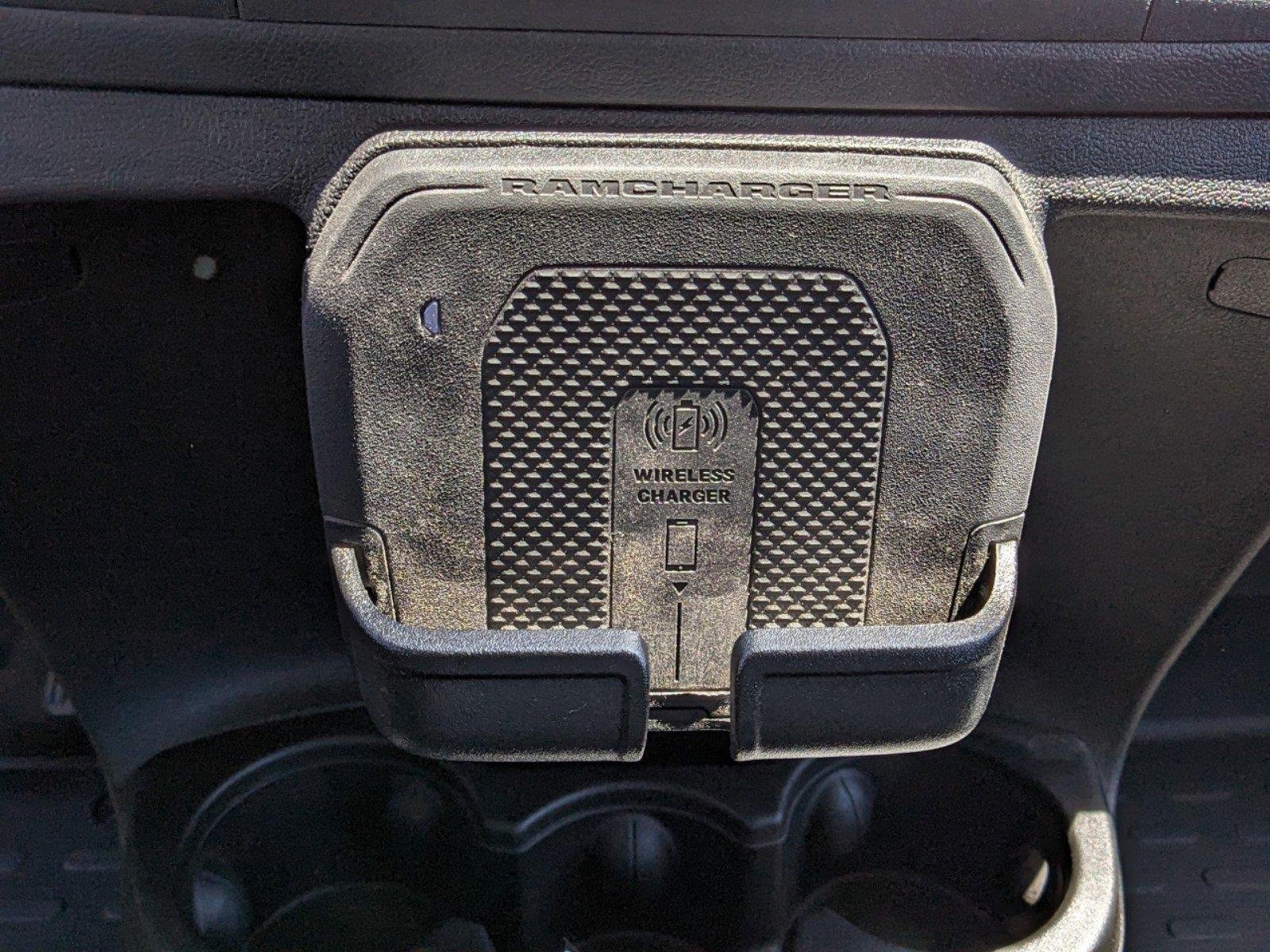 New 2024 RAM ProMaster 3500 w/ Delivery Van Package FWD image 20