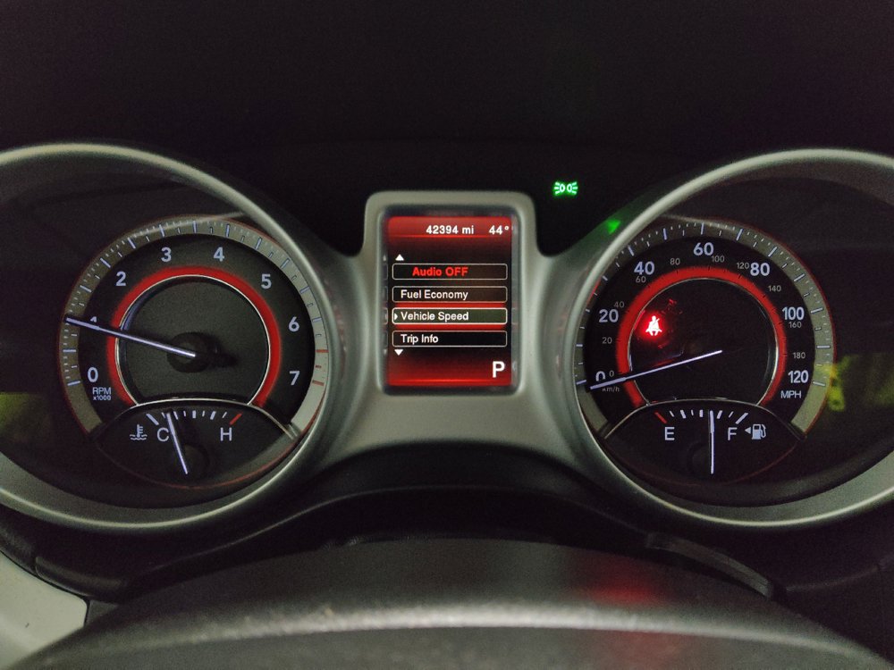 Used 2020 Dodge Journey SE w/ Blacktop Package FWD image 23