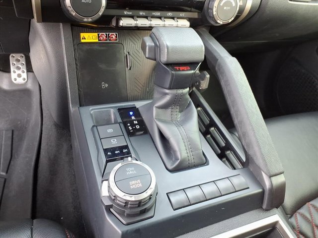 Used 2024 Toyota Tacoma TRD Sport image 14