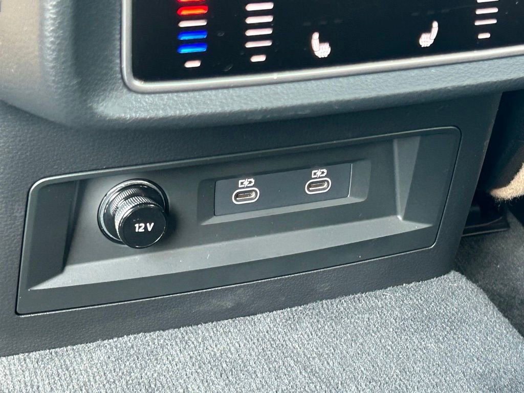 Used 2025 Audi Q7 3.0T Prestige image 68