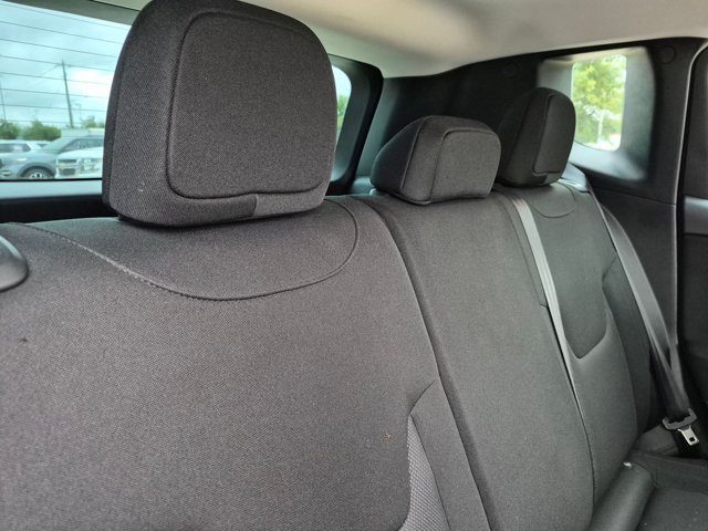Used 2020 Jeep Renegade Sport FWD image 29