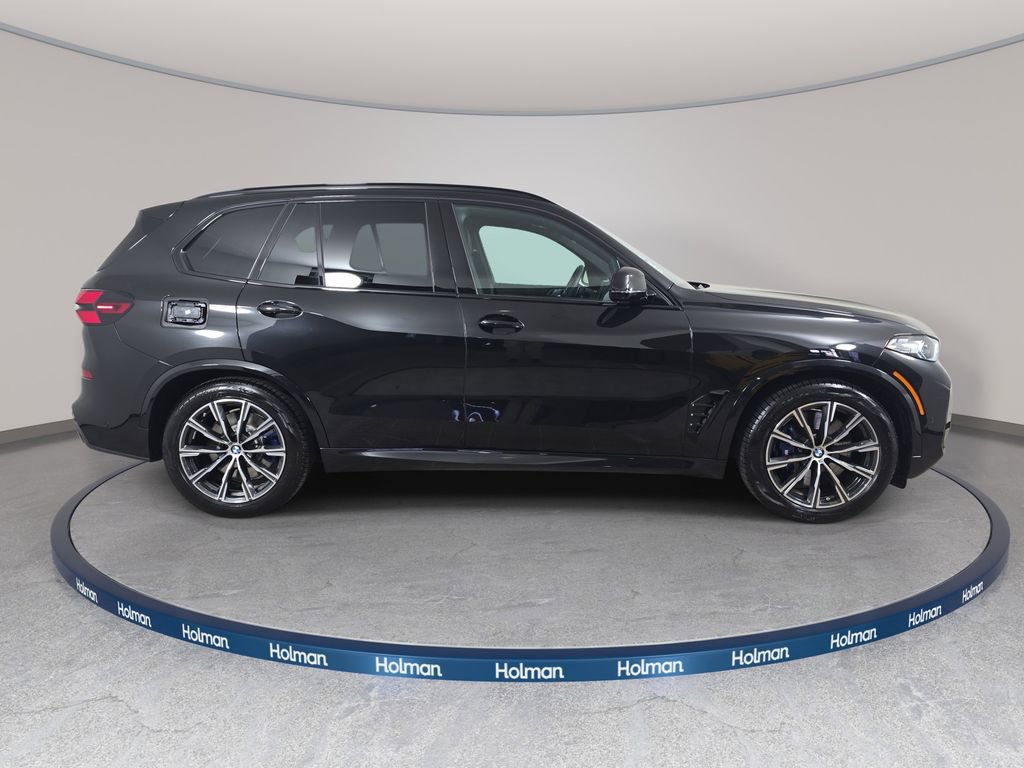 Used 2026 BMW X5 xDrive50e w/ M Sport Package AWD/4WD image 5