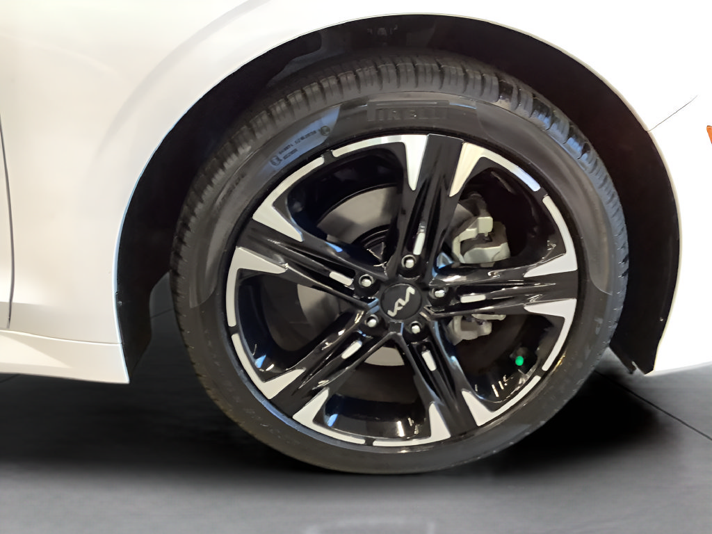 Certified 2024 Kia K5 GT-Line w/ GT-Line Premium Package FWD image 31