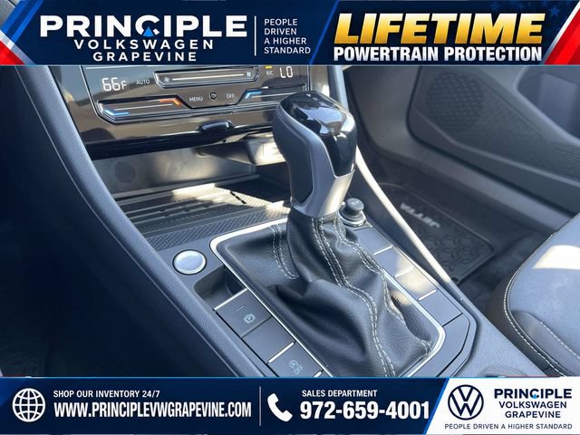 New 2026 Volkswagen Jetta SE FWD image 21