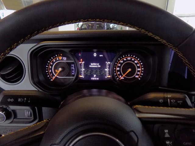 Certified 2024 Jeep Gladiator Sport image 18