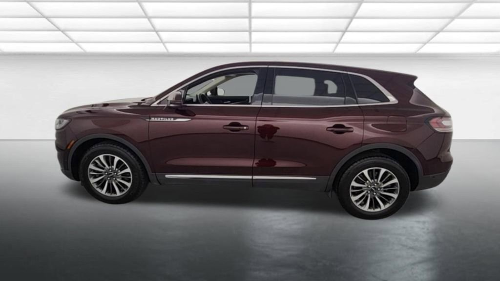 Used 2022 Lincoln Nautilus Reserve image 5