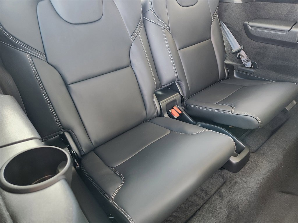 New 2026 Volvo XC90 B6 Ultra w/ Lounge Package image 30