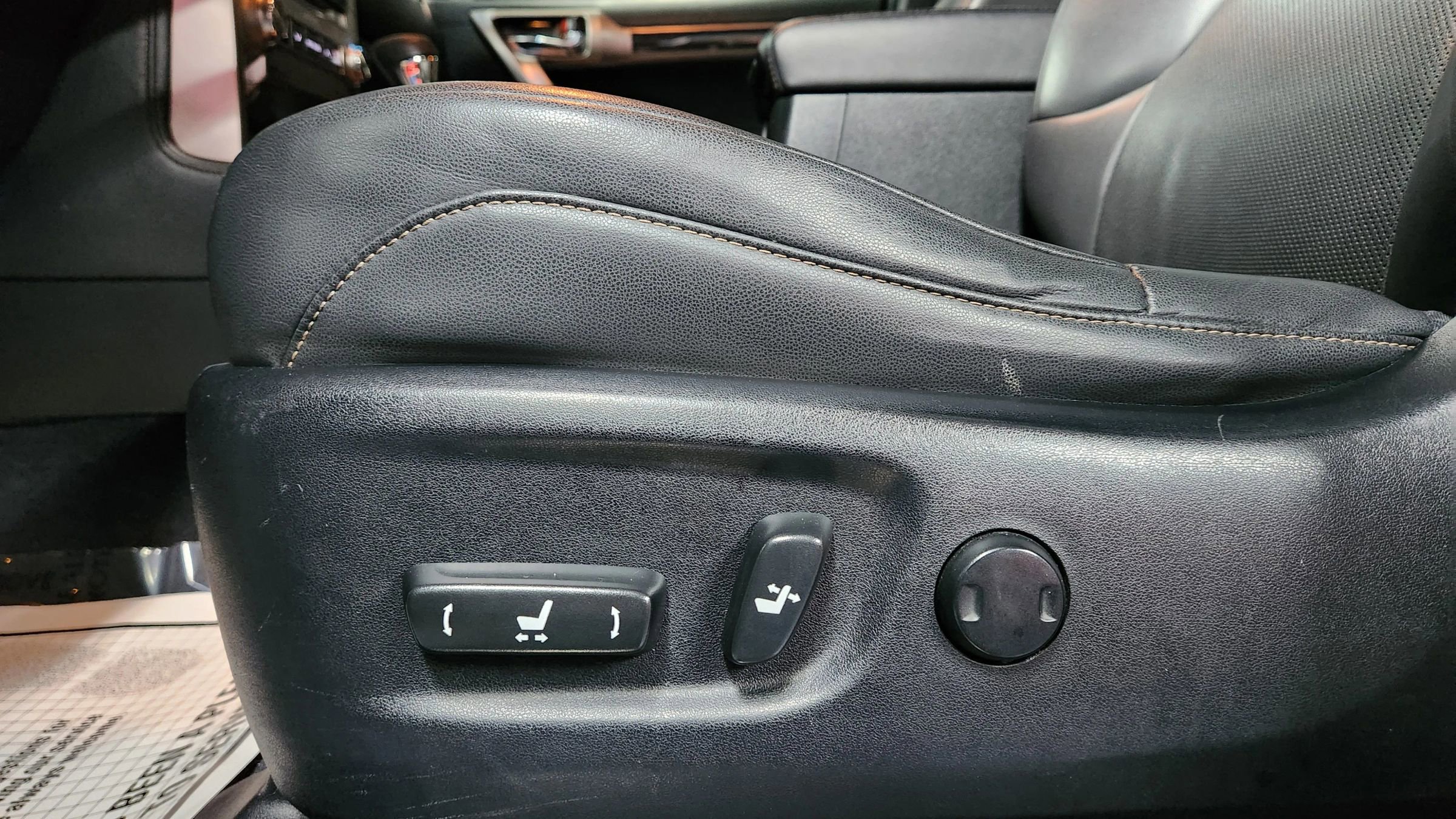 Used 2015 Lexus GX 460 image 12