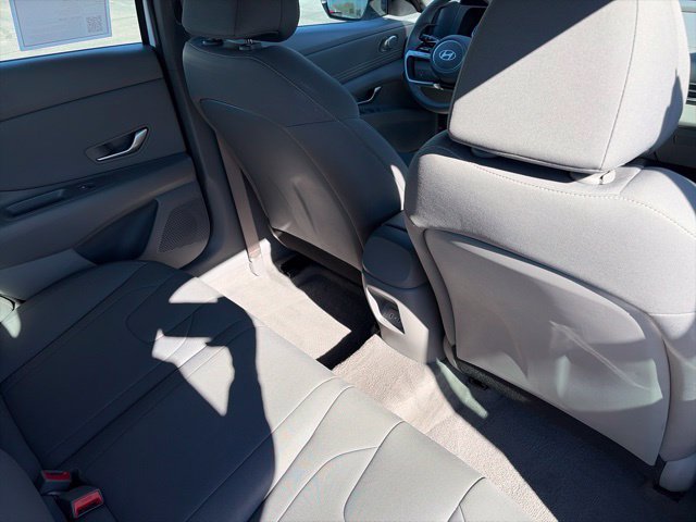 Certified 2026 Hyundai Elantra Sport FWD image 6