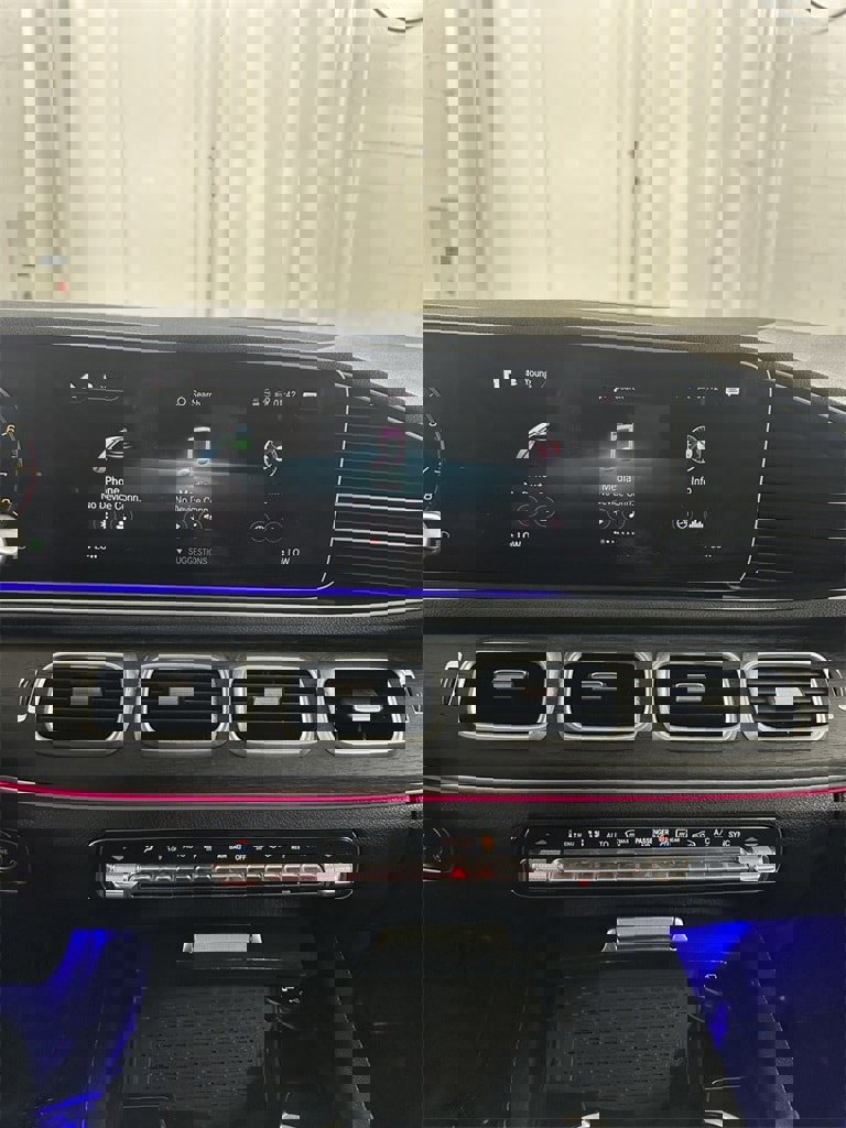 Used 2020 Mercedes-Benz GLE 350 4MATIC image 25