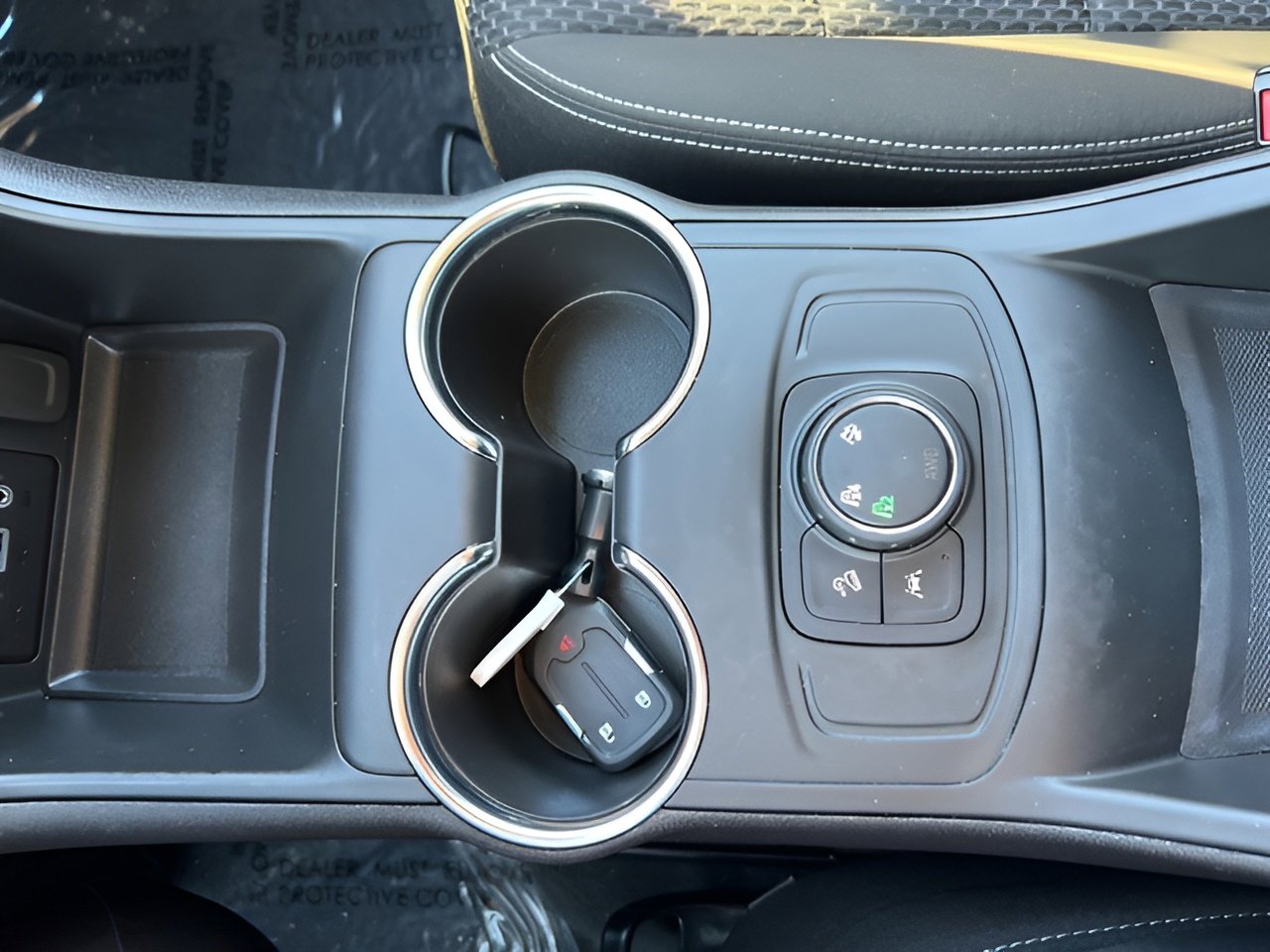 Used 2024 GMC Terrain SLE image 42