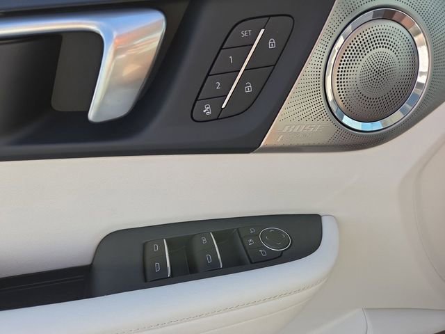 New 2026 Buick Enclave Avenir w/ Super Cruise Package image 24