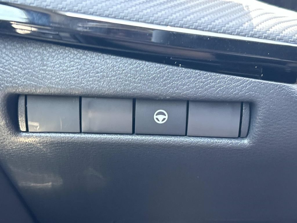 New 2026 Nissan Kicks SR w/ Cold Weather Package AWD/4WD image 26
