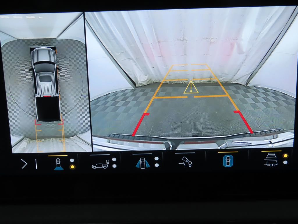 Used 2023 GMC Sierra 1500 AT4 w/ AT4 Premium Package image 16