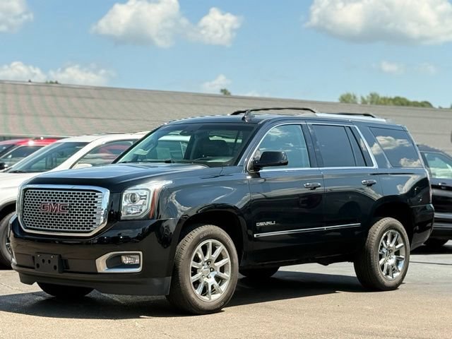 Used 2016 GMC Yukon Denali w/ Open Road Package AWD/4WD image 48