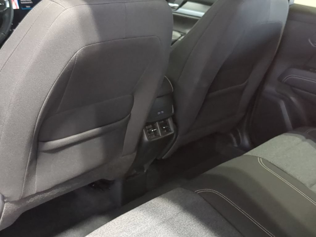 Used 2025 GMC Terrain Elevation FWD image 18