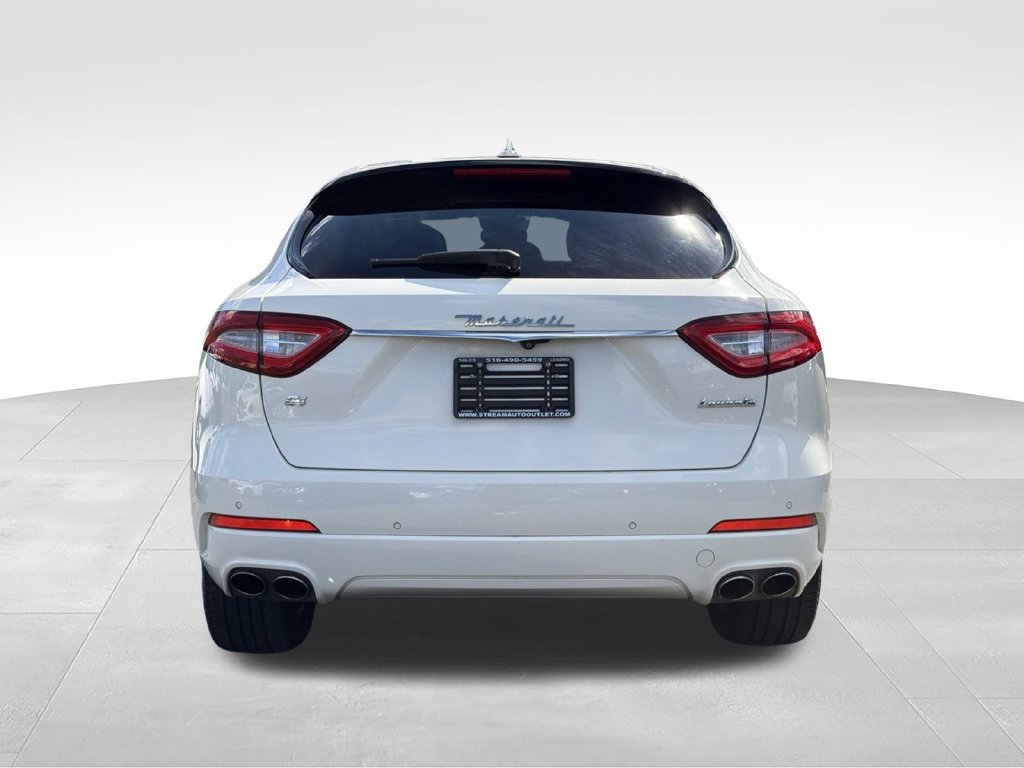 Used 2019 Maserati Levante AWD/4WD image 7