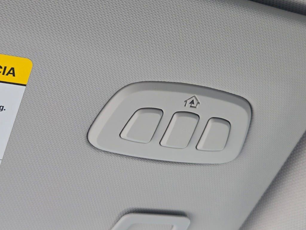 Certified 2025 Ford Mustang Mach-E Premium image 29