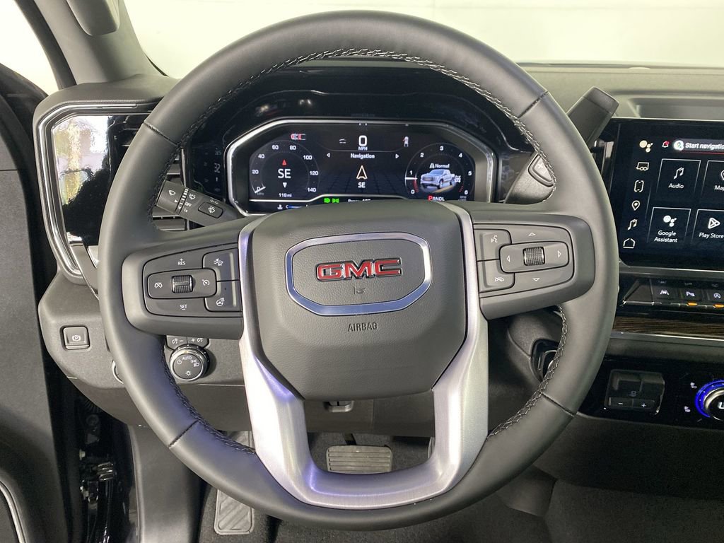 Certified 2025 GMC Sierra 1500 SLE w/ Preferred Package image 16