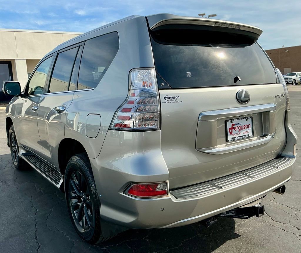Used 2020 Lexus GX 460 Premium w/ Premium Package AWD/4WD image 13