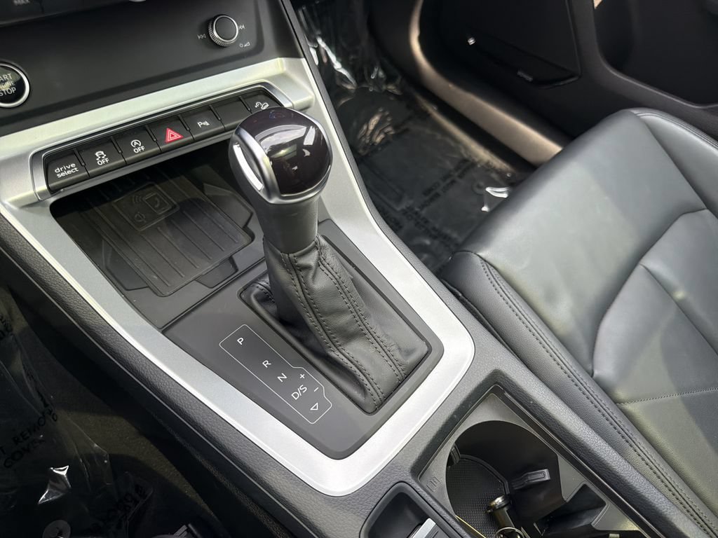 Used 2023 Audi Q3 2.0T Premium Plus AWD/4WD image 26