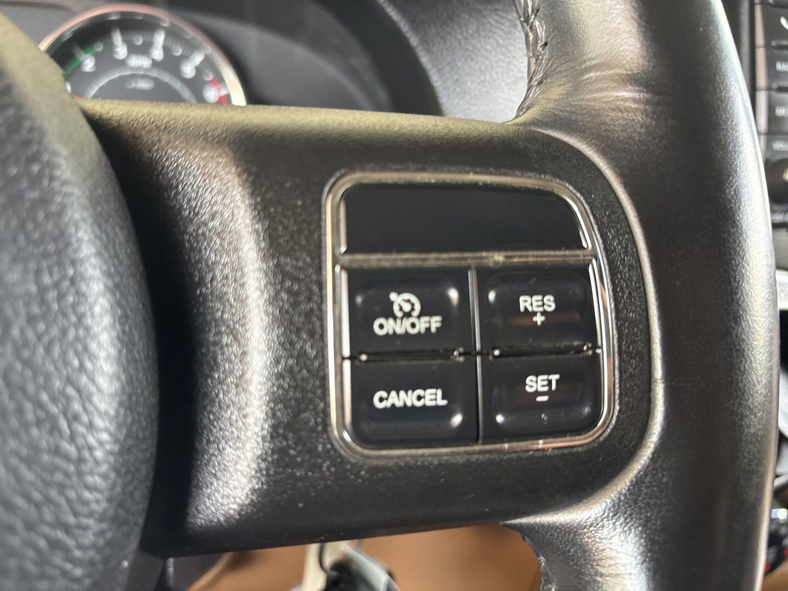 Used 2011 Jeep Wrangler Rubicon w/ Dual Top Group AWD/4WD image 26