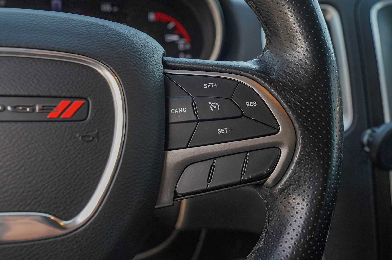 Used 2020 Dodge Durango SXT w/ 3rd Row Seating Group image 15