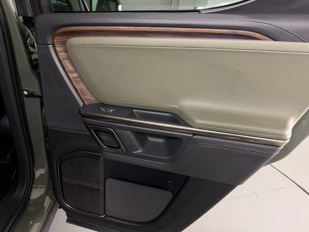 Used 2022 Rivian R1T Launch Edition AWD/4WD image 38