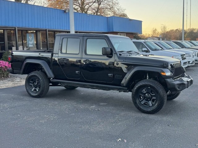 Used 2020 Jeep Gladiator Sport image 8