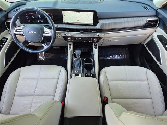 Used 2023 Kia Telluride EX w/ EX Captain's Chair Package FWD image 19