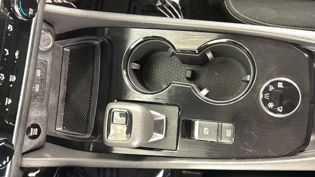 Certified 2024 Nissan Rogue S image 28