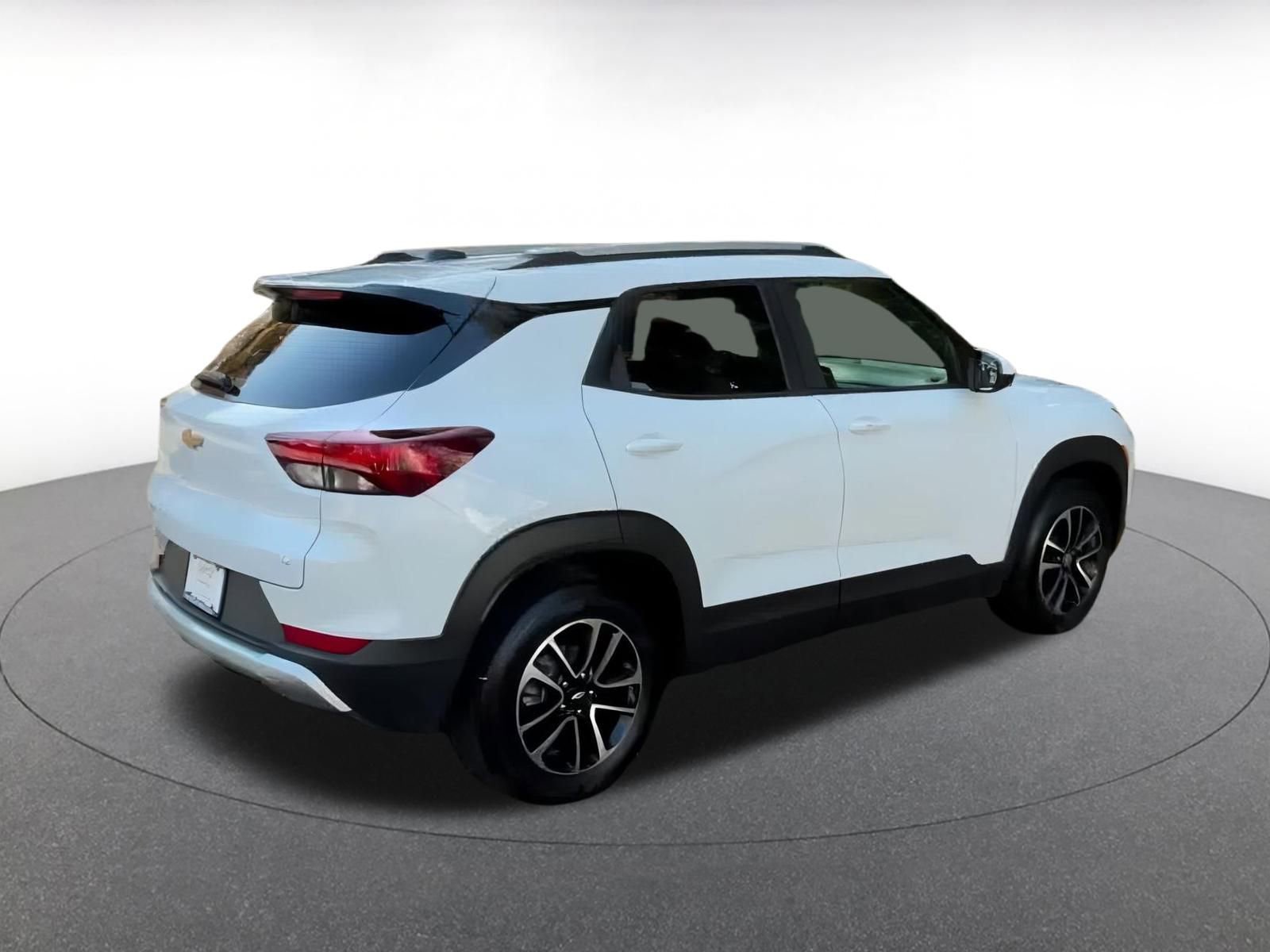 Used 2025 Chevrolet TrailBlazer LT image 15