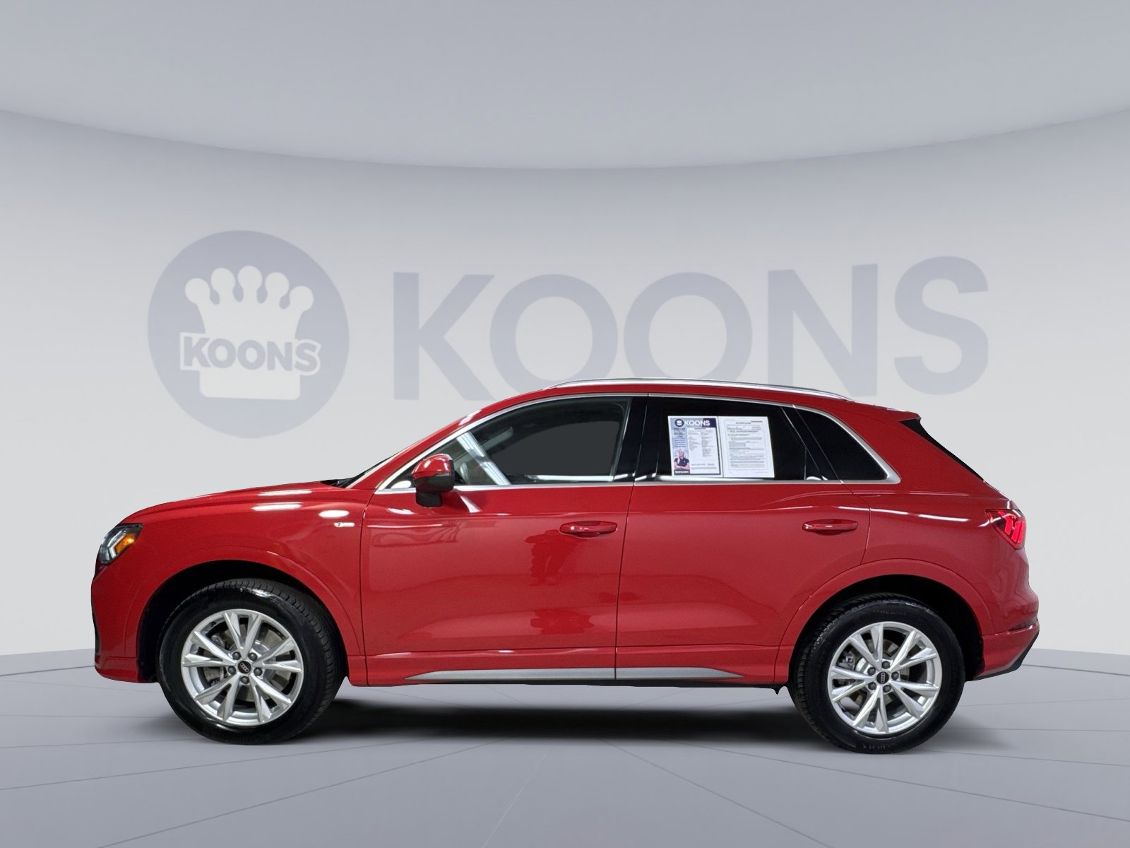 Used 2025 Audi Q3 2.0T Premium image 8